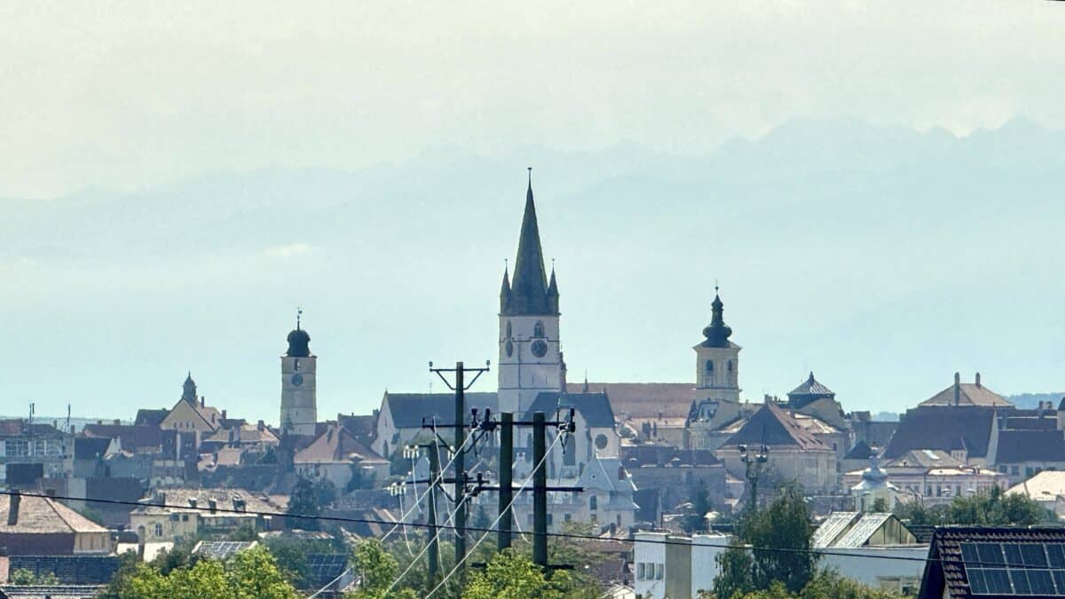 Cartierele Ştrand II și Trei Stejari din Sibiu, printre cele mai ”liniștite” din România