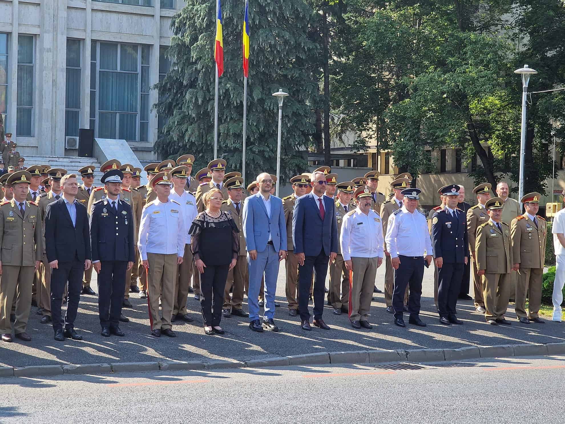 ziua imnului național sărbătorită luni în municipiul sibiu (foto)