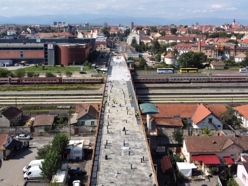 Cum au avansat lucrările pe Podul Gării după aproape o lună de la închiderea traficului. Foto și Video