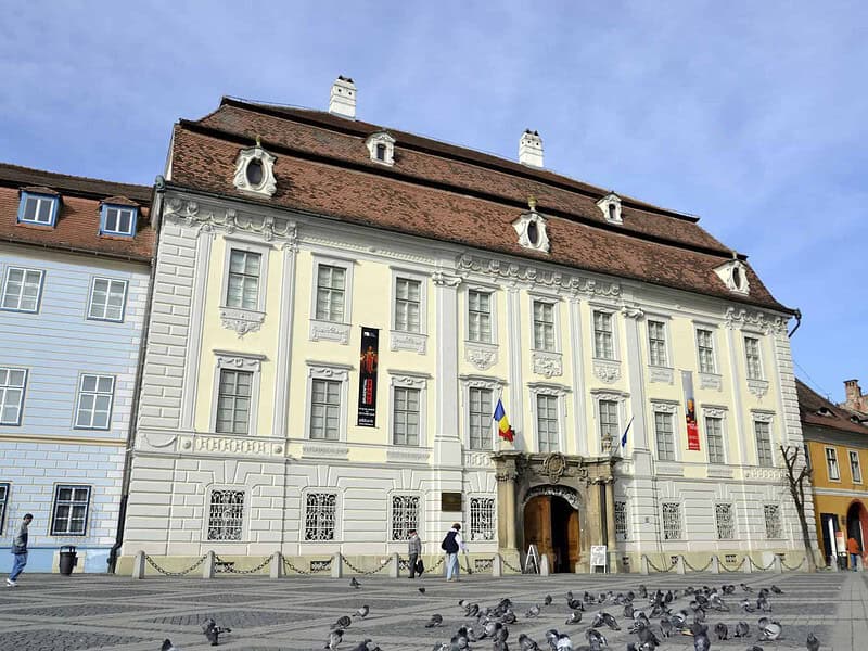 intrare liberă la expoziția și conferințele despre masonerie la palatul brukenthal