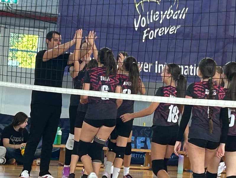 champions sibiu a câștigat turneul de minivolei de la cluj-napoca (video)