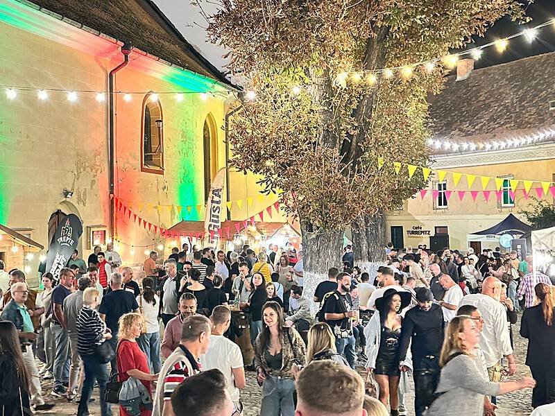 centrul mediașului reînviat de evenimentele din ultimele weekend-uri - oktoberfest și weinfest