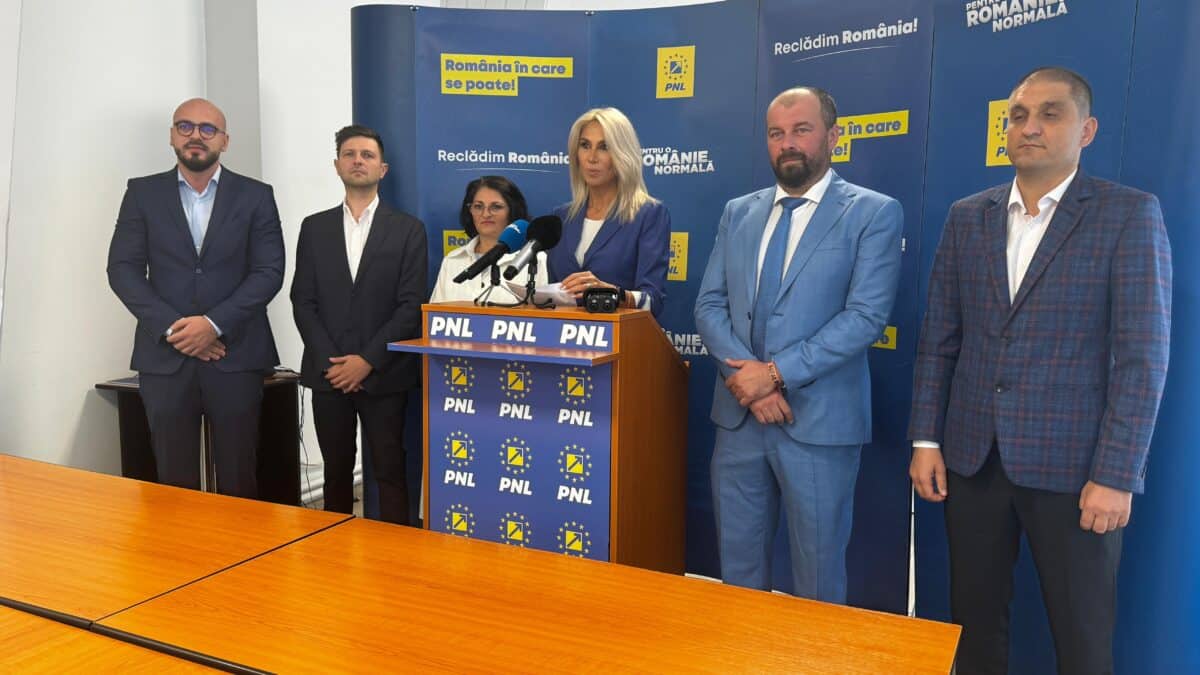 PNL Sibiu a prezentat candidații pentru Parlament. Ciprian Ștefan ocupă poziția 2 pentru Senat (video)