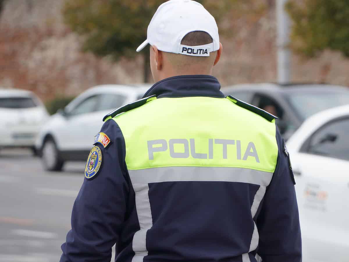 Cum îi poți reclama pe șoferii agresivi în trafic. Poliția lansează o aplicație specială