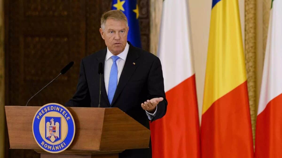 Klaus Iohannis amână desemnarea premierului. „După votarea președinților celor două camere”