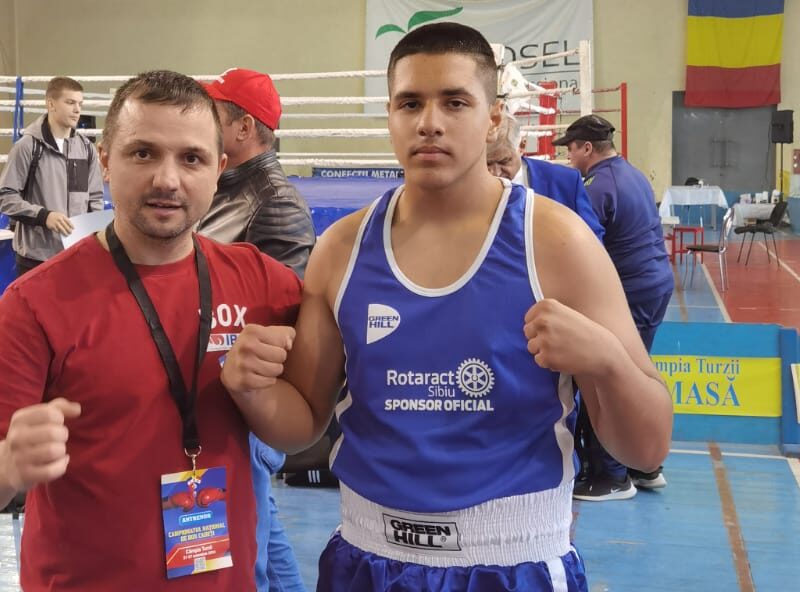 un boxer de la acs pugilistic sibian a devenit campion național de cadeți (video foto)