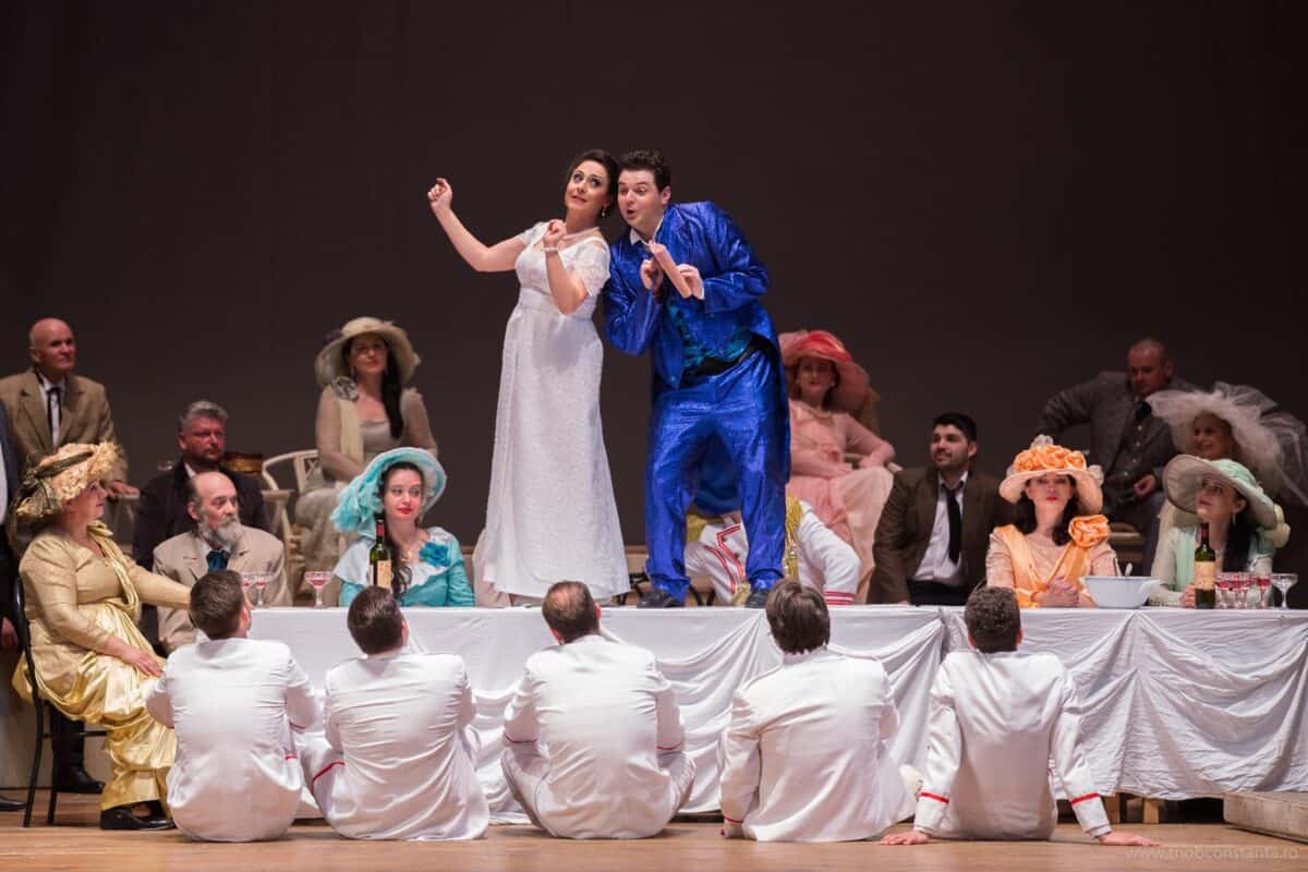 „elixirul dragostei” de g. donizetti, pus în scenă sâmbătă la sibiu opera festival