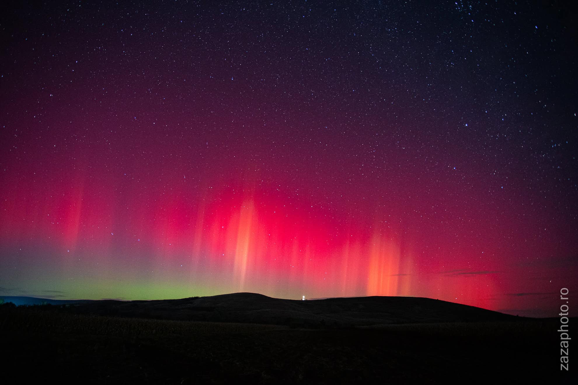 imagini superbe cu aurora boreală la sibiu. spectacol unic pe cerul orașului (foto)