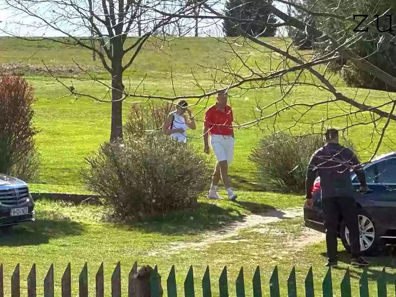 teren de golf la vila de protocol a președintelui klaus iohannis (video)