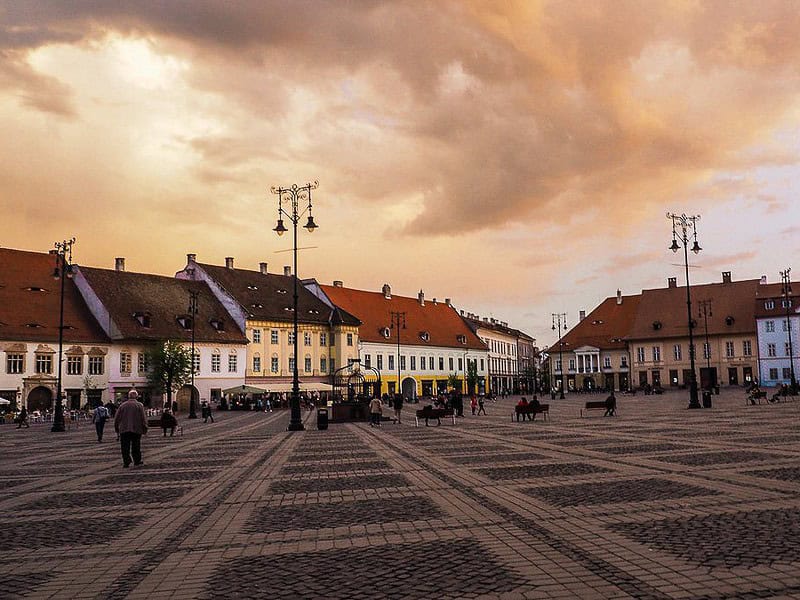 săptămâna arhitecturii la sibiu. vernisaje, proiecții de film și ateliere pentru copii despre urbanism