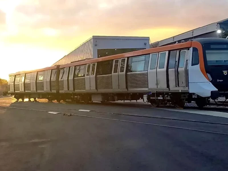 un metrou nou nouț, botezat cu numele sibiu. vine din brazilia (foto)