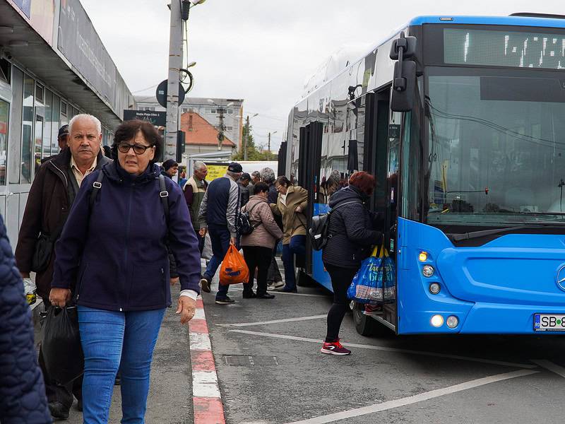 Programul autobuzelor Tursib de sărbători. Unele nu circulă