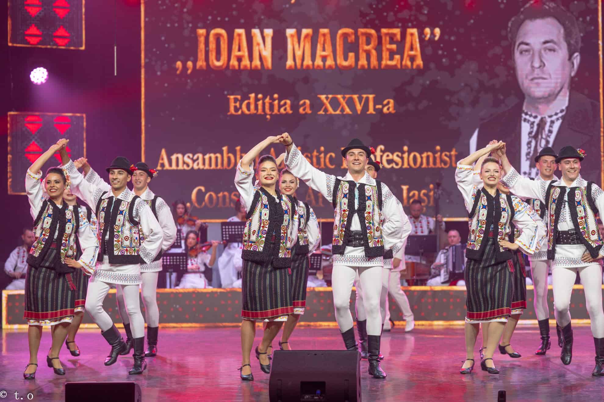 festivalul ,,ioan macrea" a marcat 3 zile de regal folcloric, la aniversarea celor 80 de ani de activitate ai junilor sibiului