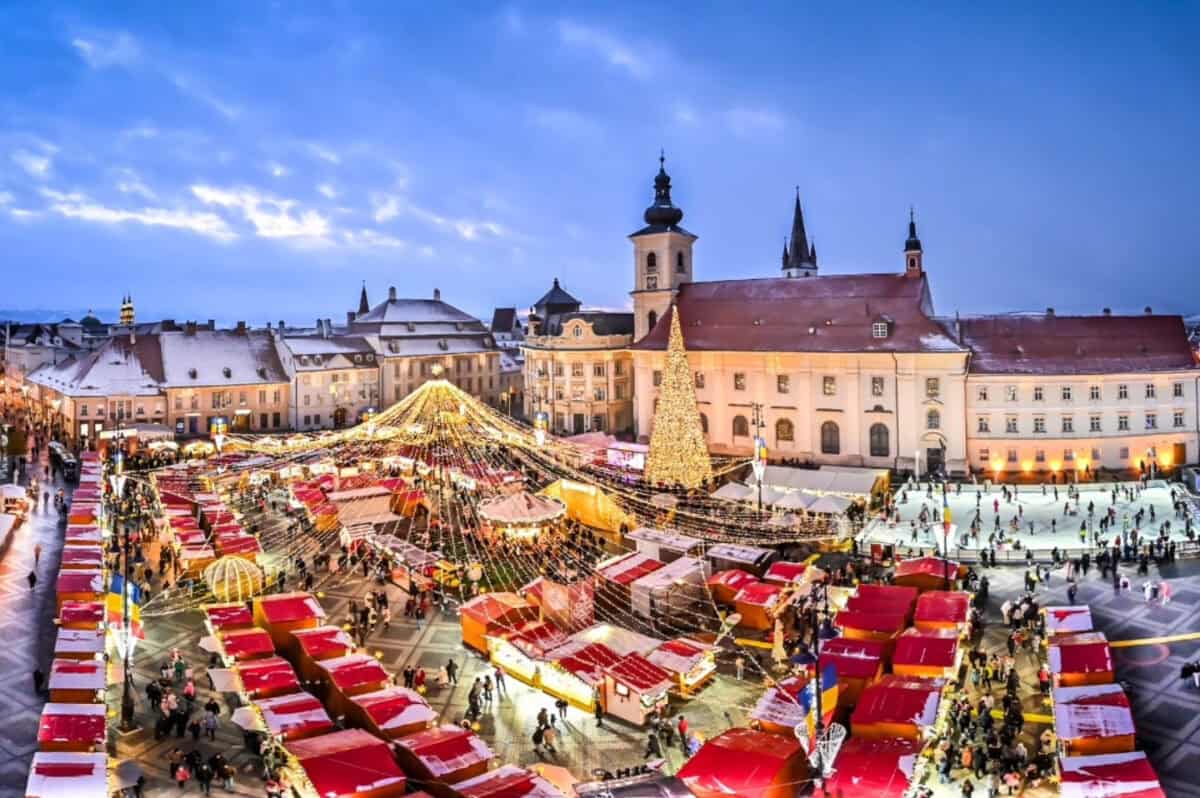 sibiul intră în spiritul sărbătorilor. liftul fermecat și santa land, principalele atracții de la târgul de crăciun începând de vineri