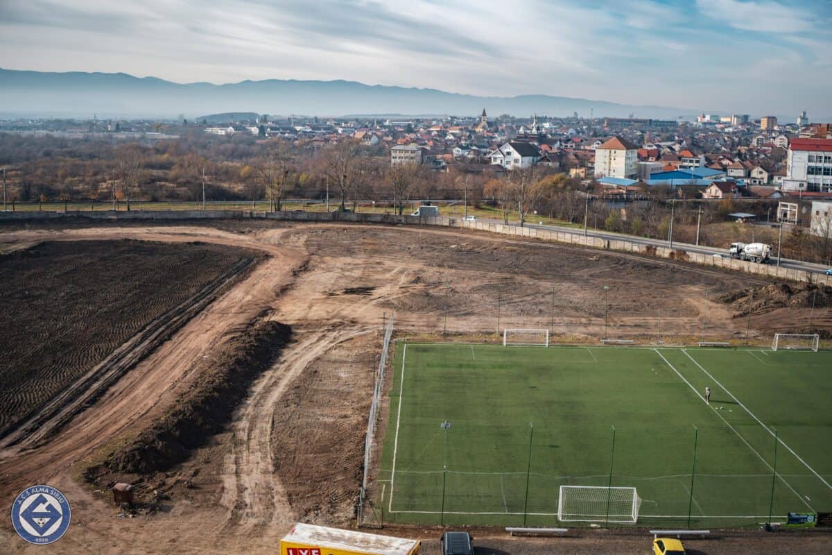 Sibiul va avea o nouă bază sportivă de top: 4 terenuri de fotbal cu nocturnă și investiție de peste 1 milion de euro (foto video)