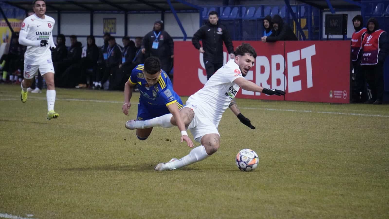 Balaur(e) de 3 puncte pentru FC Hermannstadt la Clinceni. Sibiul bate pe Slobozia și urcă în clasament (foto video)