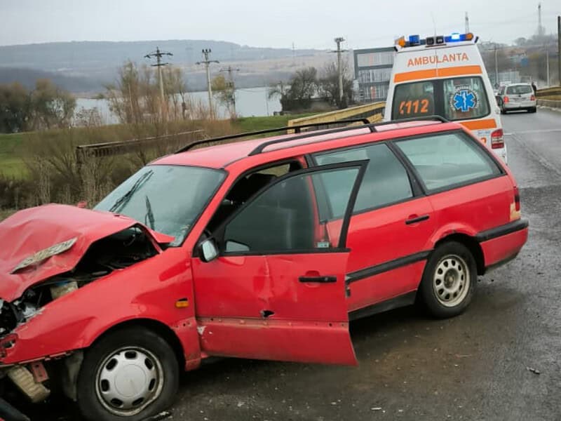 trei răniți în urma unui accident produs la ieșire din sibiu spre agnita (foto)