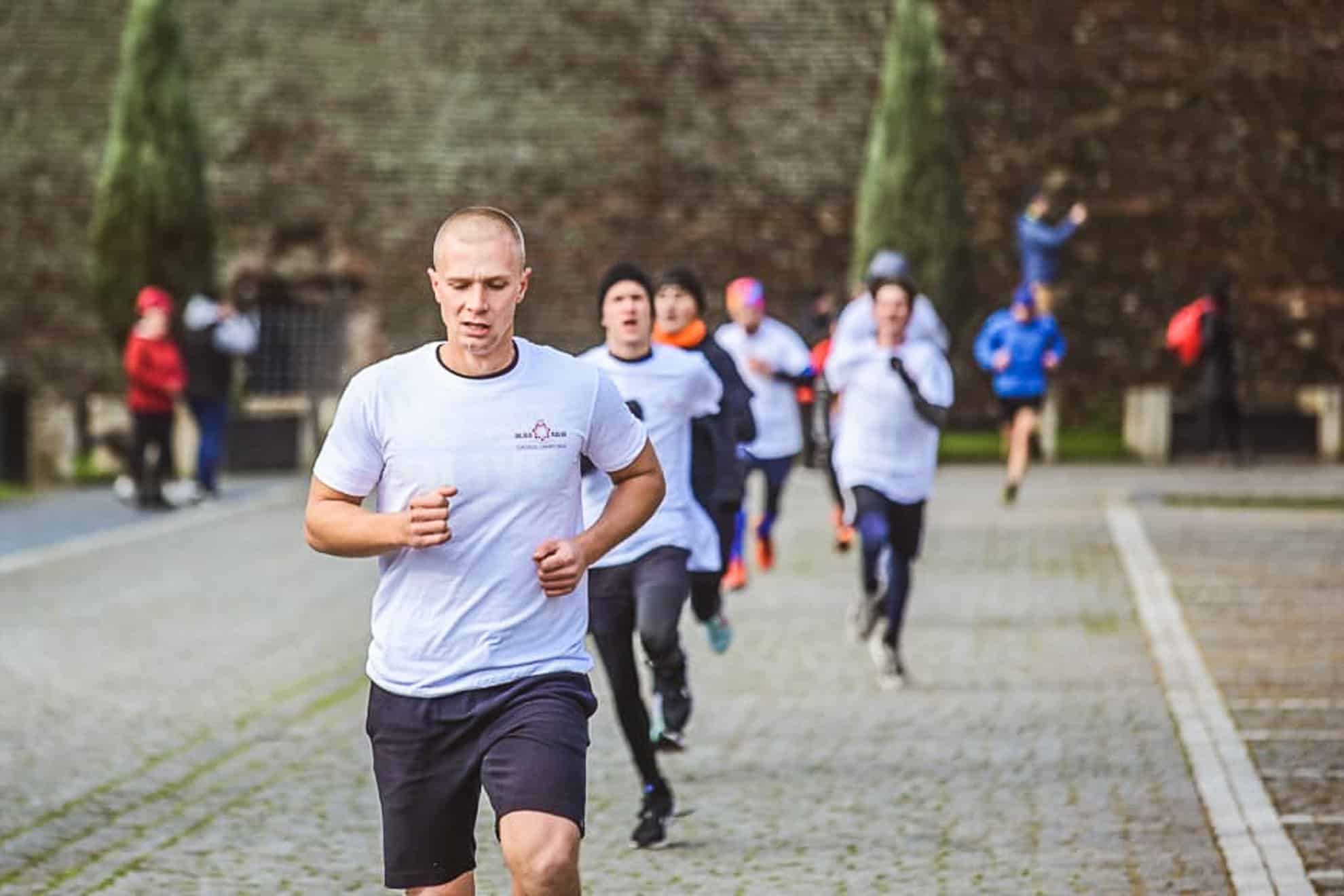 Medalii pentru studenții AFT Sibiu la Crosul Unirii (foto)