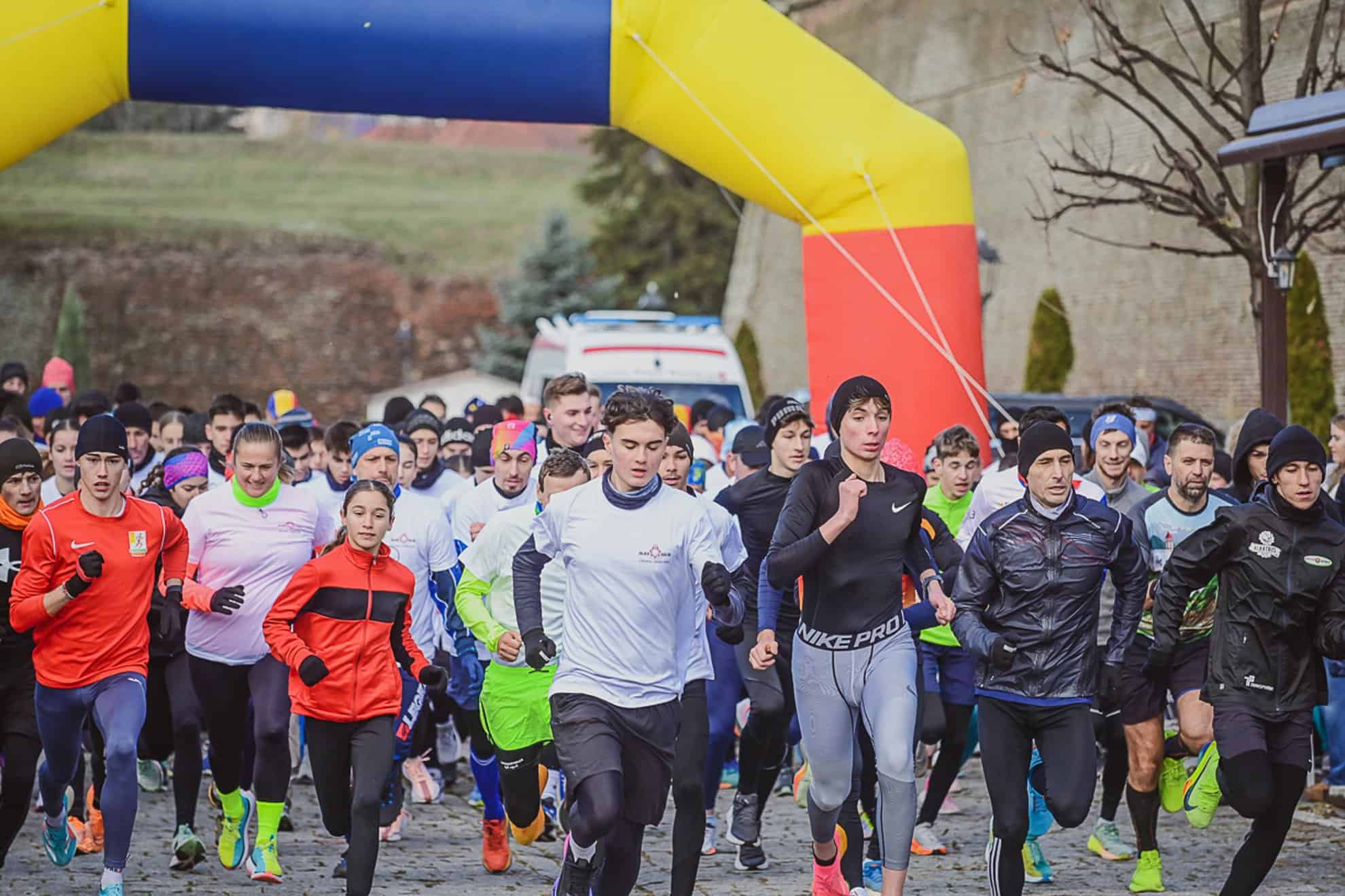 Medalii pentru studenții AFT Sibiu la Crosul Unirii (foto)