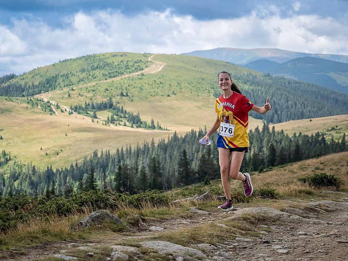 povestea studentei de la aft sibiu care a alergat la celebrul maraton de 42 de kilometri de la atena. alexandra: „îmi doresc să îmi dobor limitele” (foto)