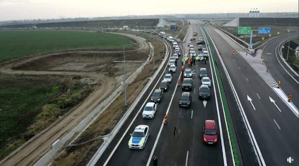 Încă 32 de kilometri de autostradă inaugurați miercuri în România (video)