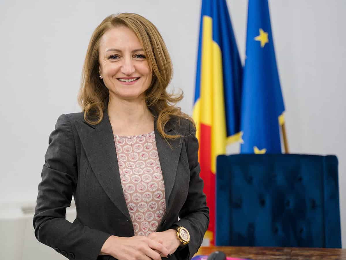 Mesajul președintei CJ Sibiu, Daniela Cîmpean, cu prilejul Zilei Naționale a României