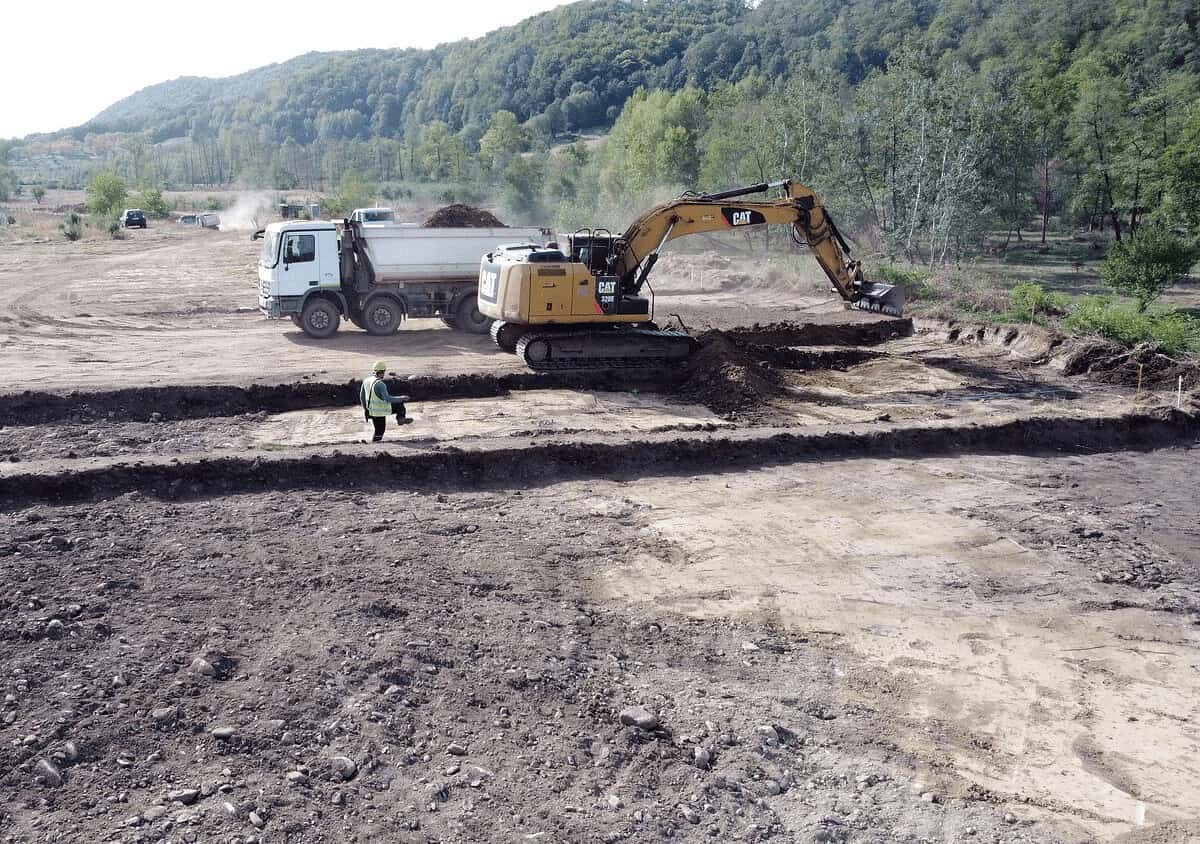 Așezare getică și artefacte din epoca bronzului descoperite pe șantierul autostrăzii Sibiu - Pitești (foto)