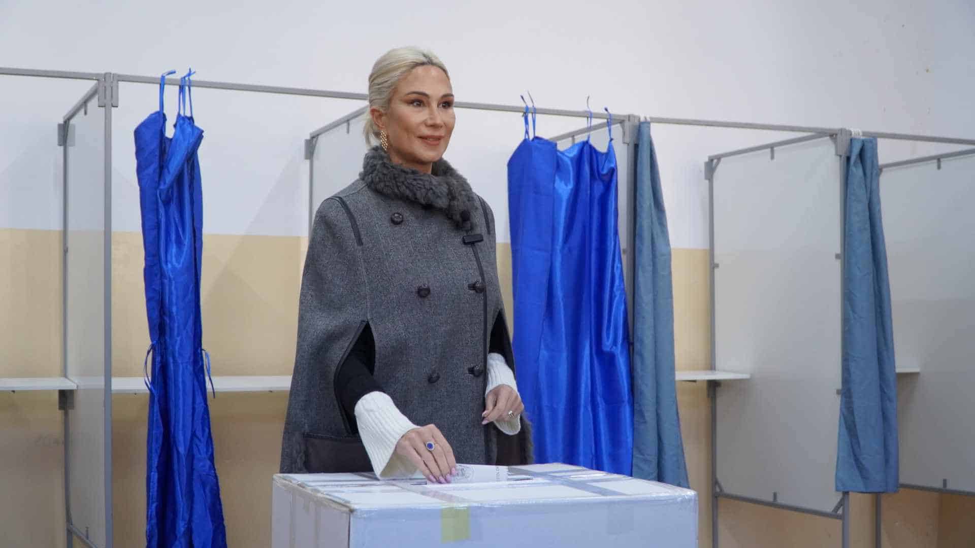 LIVE TEXT Alegeri prezidențiale 2024: Prezență de aproape 50 la sută la vot în Sibiu. Urnele se închid la 21:00