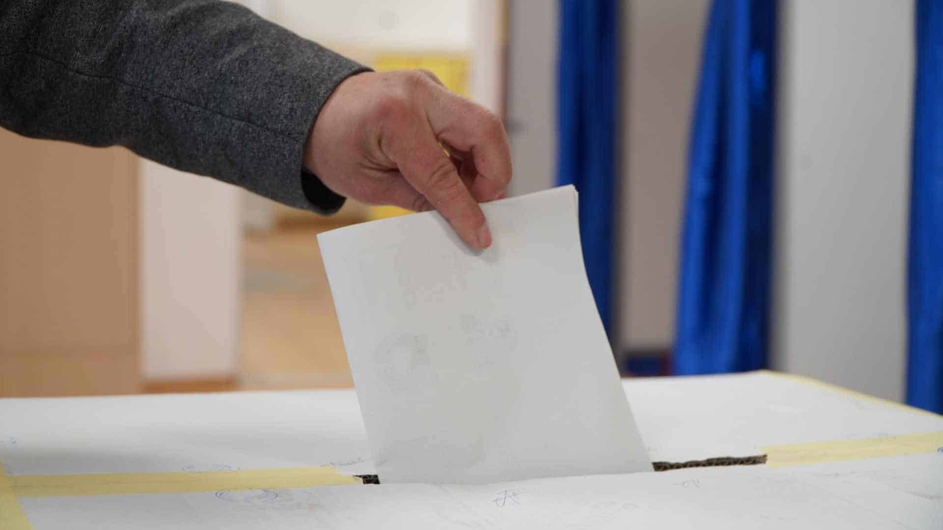 Parlamentare vs. Prezidențiale. Ce trebuie să știe sibienii înainte de vot