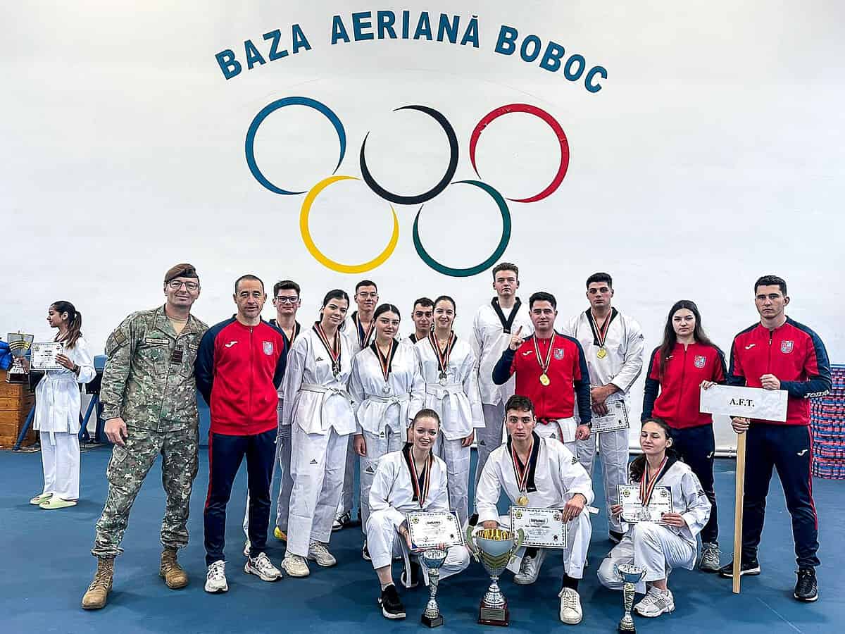 Echipa de la AFT Sibiu a câștigat medaliile de aur la Campionatul Militar de Taekwondo