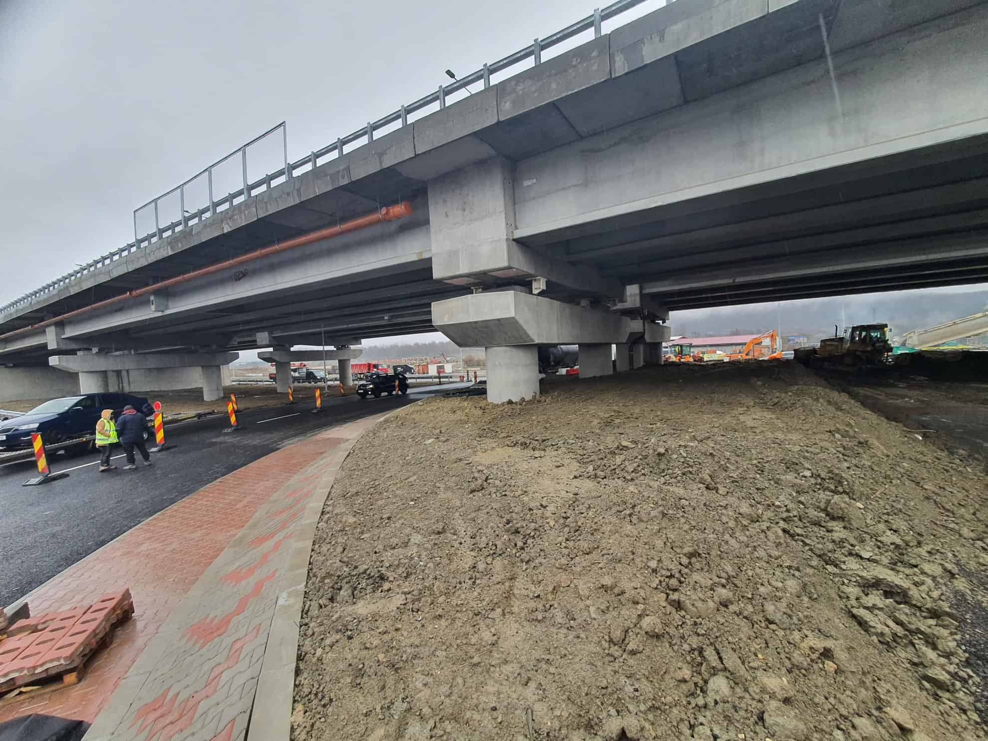 Se deschide încă un tronson din autostrada Sibiu - Pitești. Cu 8 luni mai devreme (foto)