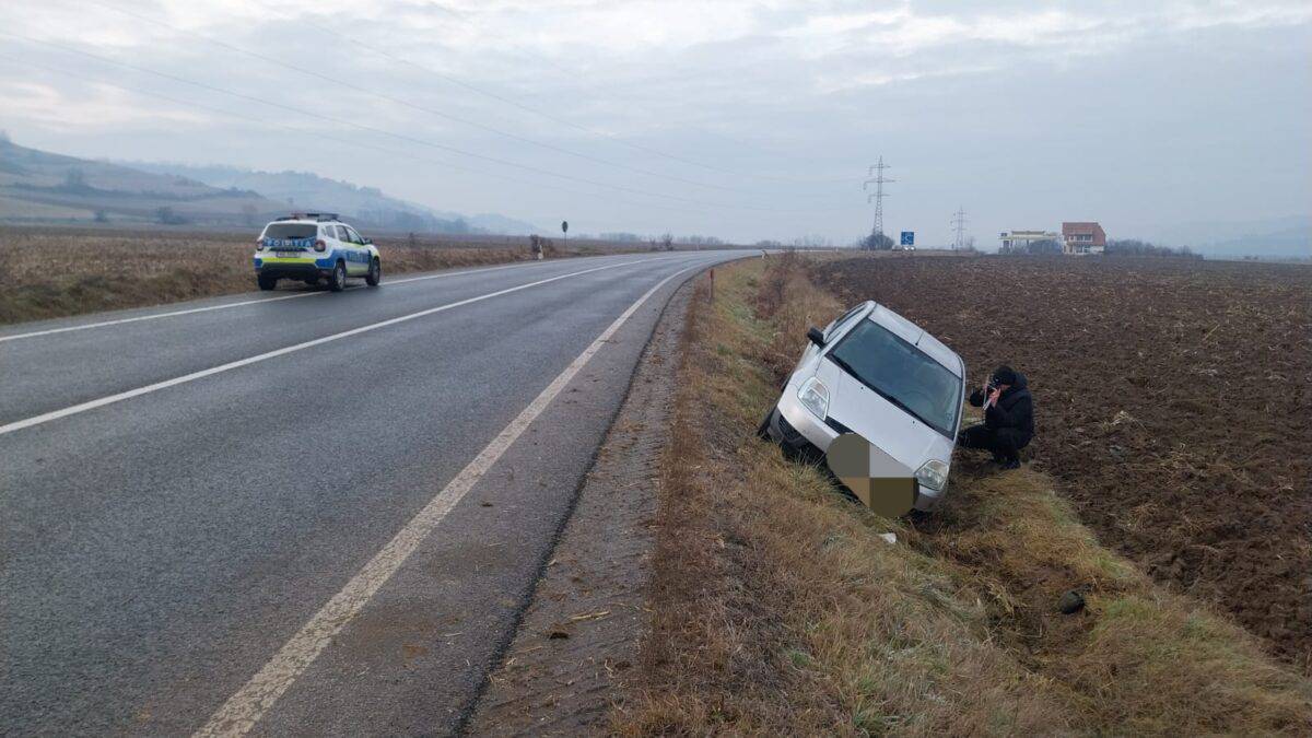 Cauza accidentului de la Ațel. Poliţia a amendat firma de deszăpezire cu peste 3.400 de lei