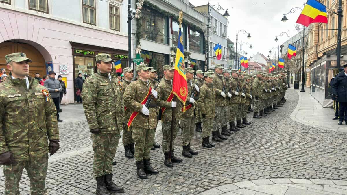 Ceremonie de Ziua Națională la Sibiu. Depuneri de coroane în locul paradei militare (foto video)