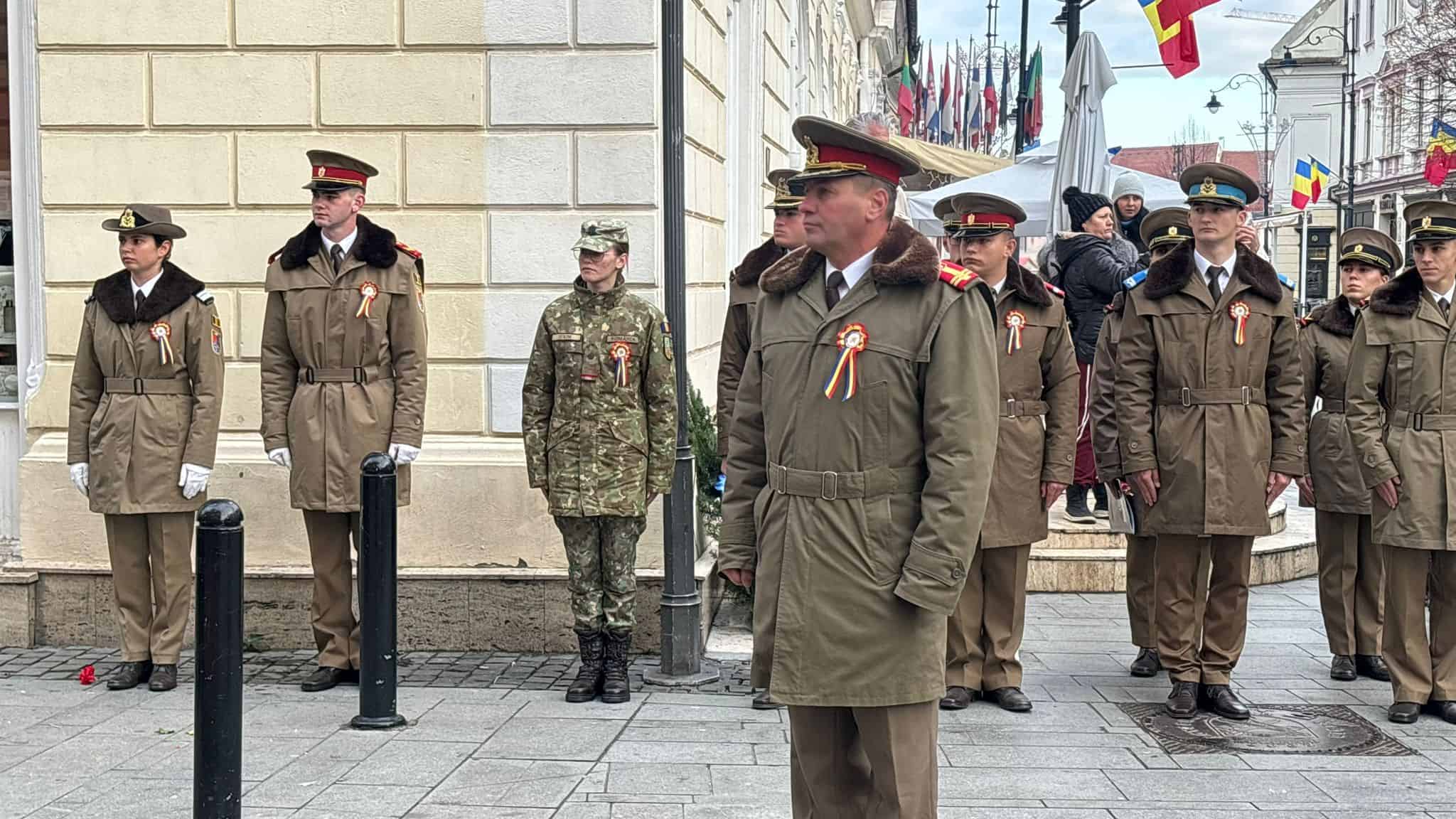 Ceremonie de Ziua Națională la Sibiu. Depuneri de coroane în locul paradei militare (foto video)