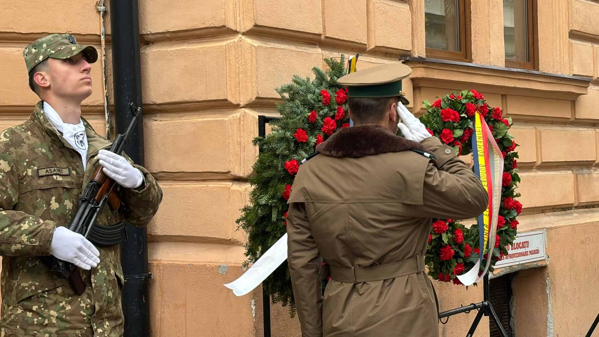 Ceremonie de Ziua Națională la Sibiu. Depuneri de coroane în locul paradei militare (foto video)