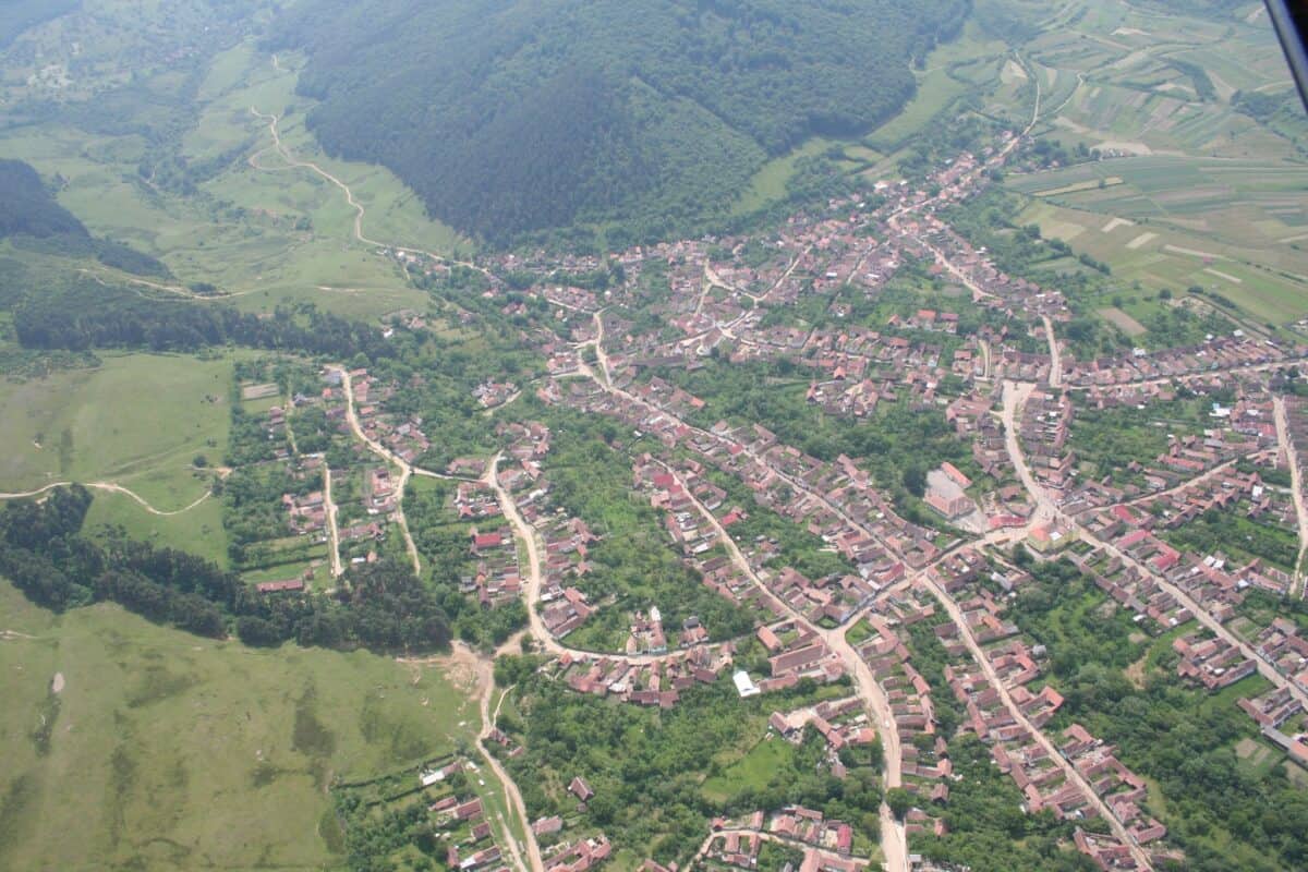 S-a semnat contractul pentru furnizarea de gaze naturale în comuna Poplaca