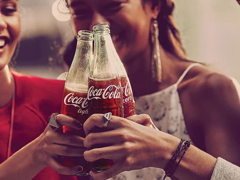 Coca-Cola retrage băuturi din șase țări europene