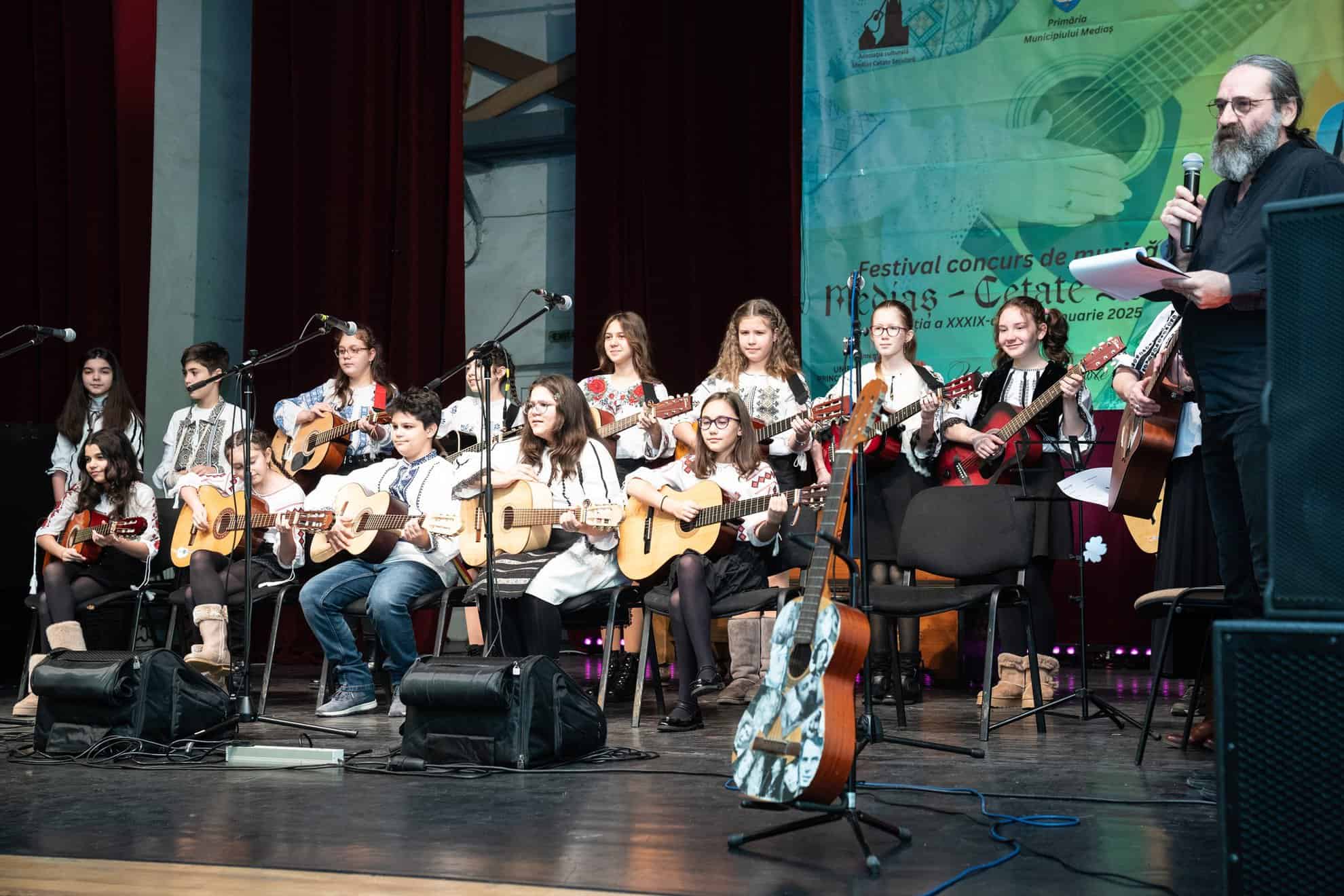 „Mediaș – Cetate Seculară“. Câștigătorii celei de-a 39-a ediții a festivalului de folk (foto, video)