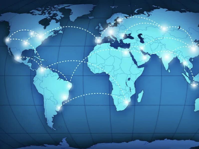 Ora standard din Pacific (PST) și ora Europei de Est (EET): cum influențează diferența de fus orar conexiunile internaționale