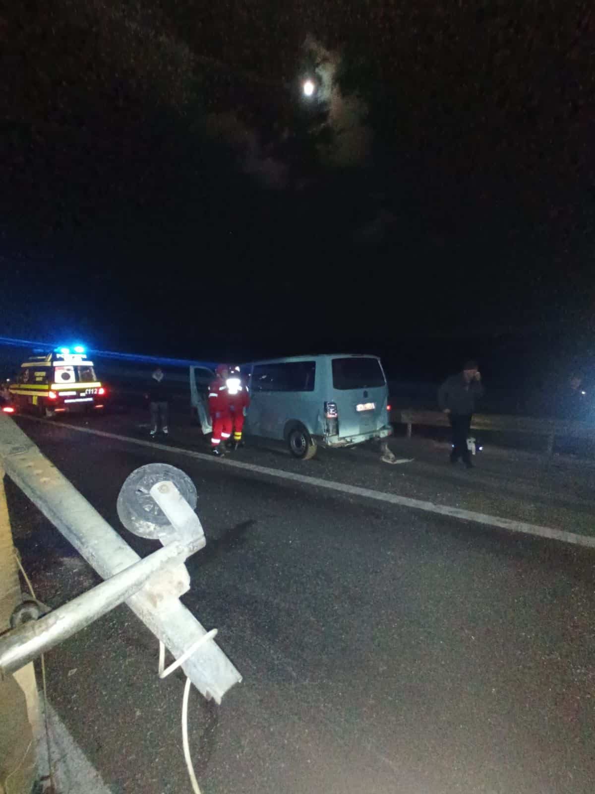 Accident grav pe autostrada A1, Sibiu - Sebeș. Cel puțin 12 persoane implicate din care două duse la spital (foto)