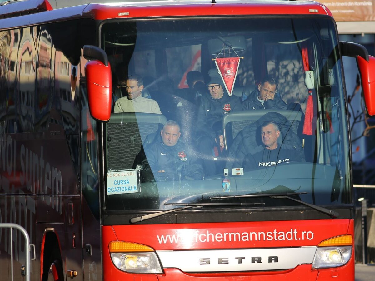 FC Hermannstadt a plecat cu autocarul plin la Iași. Trei jucători de bază au revenit în lot