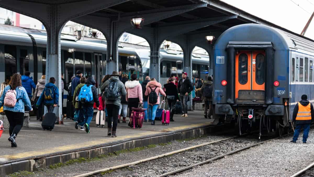 CFR scumpește biletele de tren. Ministerul Transporturilor a făcut publice noile tarife