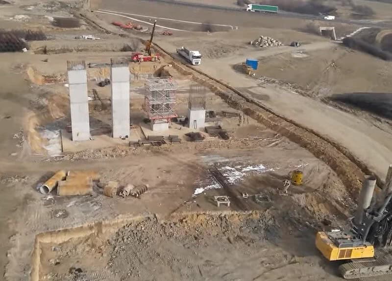 A început construcția pe cel mai complex tronson al Autostrăzii Sibiu-Pitești