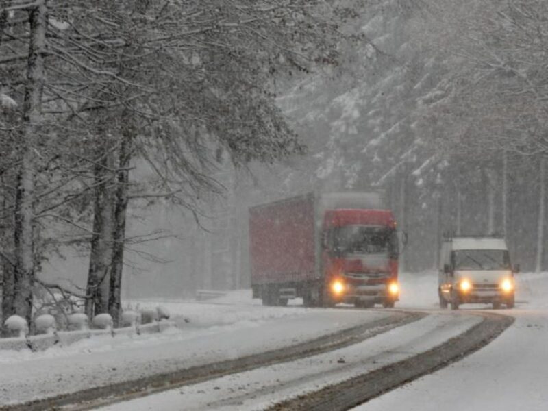 Cod galben de vânt și ninsori în județul Sibiu