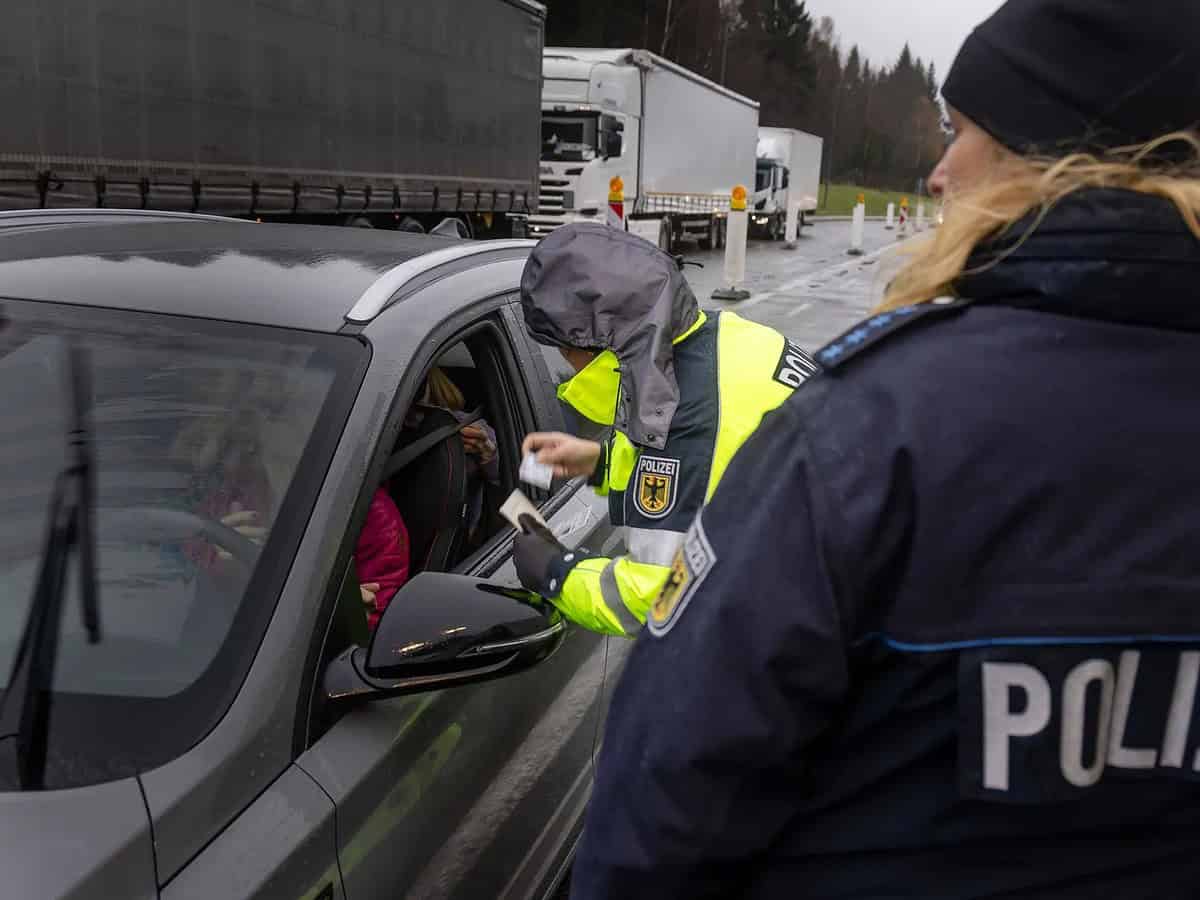 germania menține controalele temporare la granițele sale