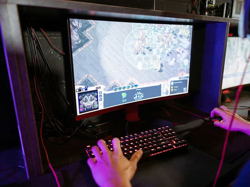 Ce să urmărești când cauți un laptop de gaming în 2025