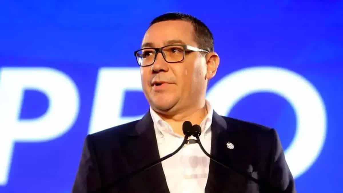 Victor Ponta renunță la cetățenia onorifică sârbă