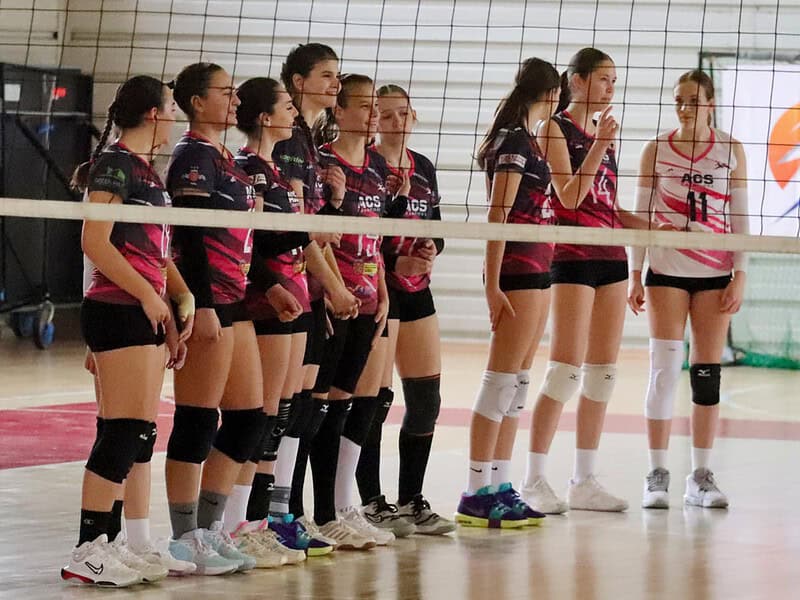 Sibiul, gazdă pentru semifinalele Campionatului Național U17 la volei. Participă și două echipe locale