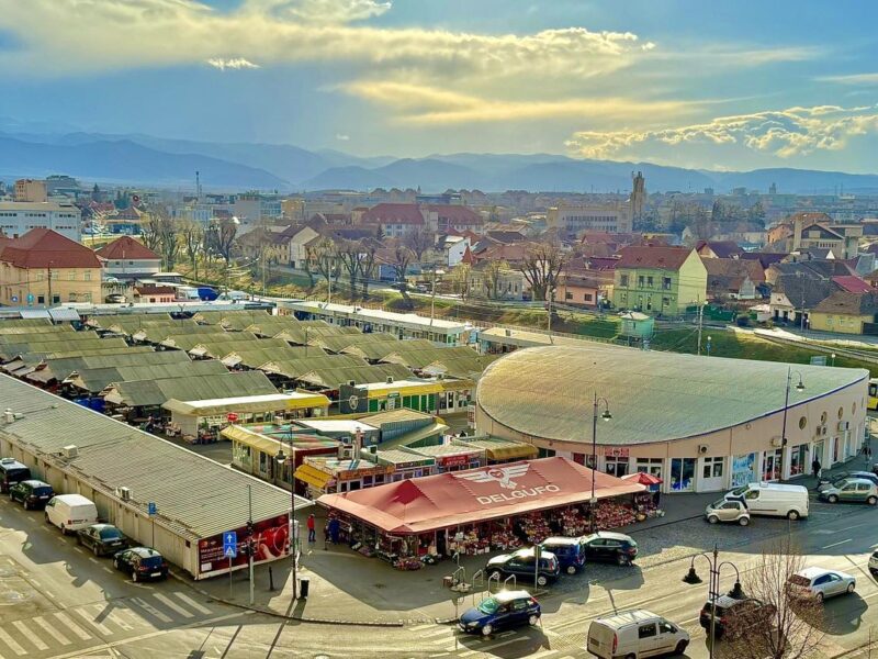 Modernizarea piețelor din Sibiu. Vești bune pentru cea din Vasile Aaron, iar Piața Cibin ”poticnită” într-un aviz