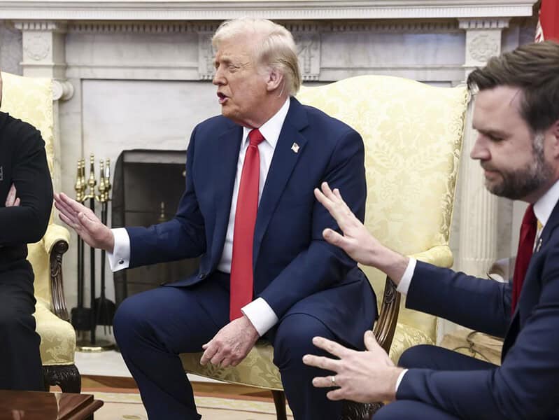 Trump criticat dur în SUA pentru cearta cu Zelenski: ”Ambuscadă politică. O rușine!” (video)